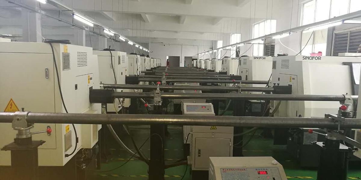 盛亿斜床排刀机高效率、高精准打动格力集团